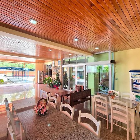 Hotel Jaroonsak Grand Trang Exterior foto